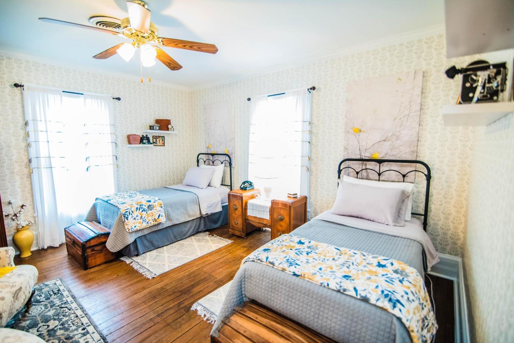 The Claiborne Couette-café Rocky Mount
